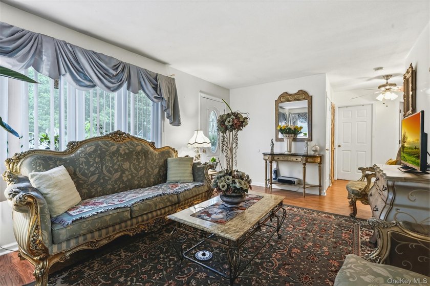 This charming 3-bedroom, 1-bath ranch offers comfortable - photo 7
