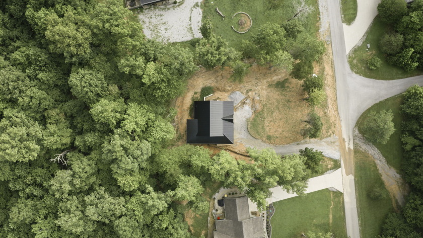 Brand New Construction in Moutardier w/Slip - photo 7