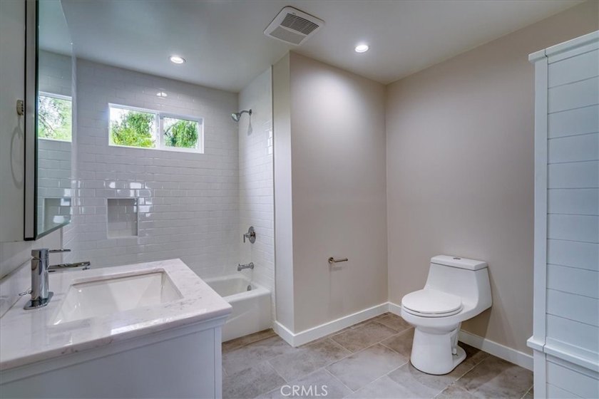 Trophy Property! Zoned LAC4 which allows for limitless use &amp; - photo 20
