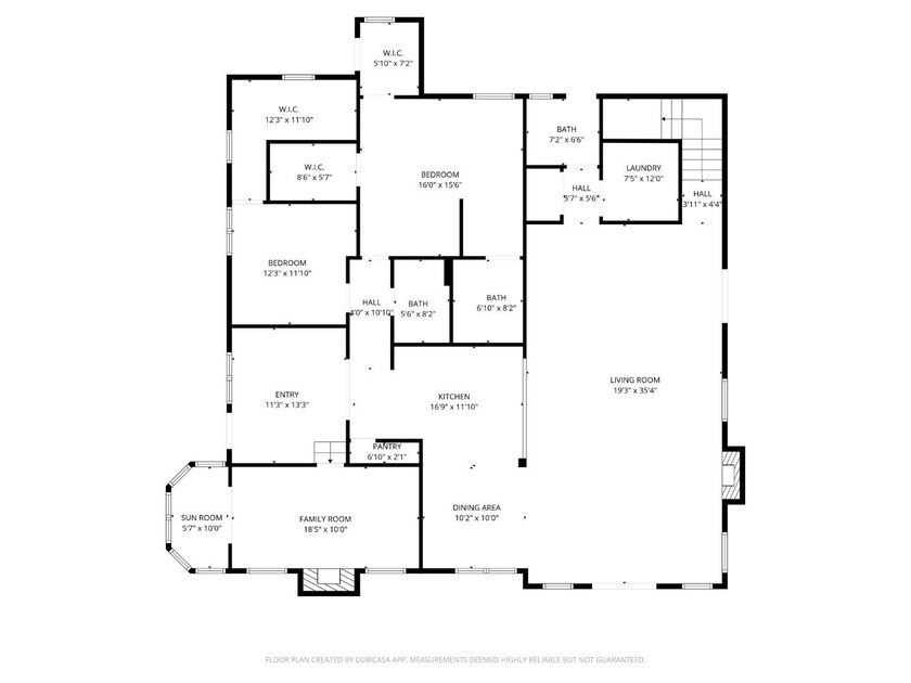 Welcome to this spacious 3-bedroom, 3-bathroom home located in - photo 34