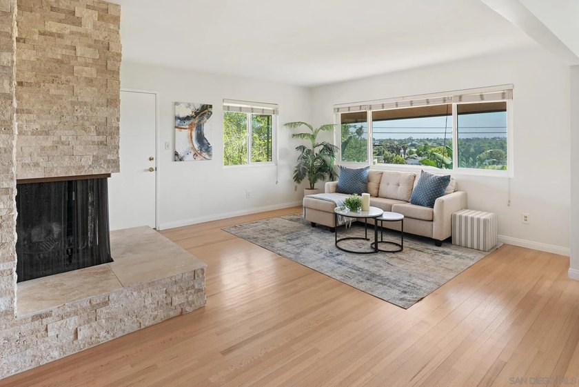 Light and bright home in the heart of Del Cerro featuring a - photo 10