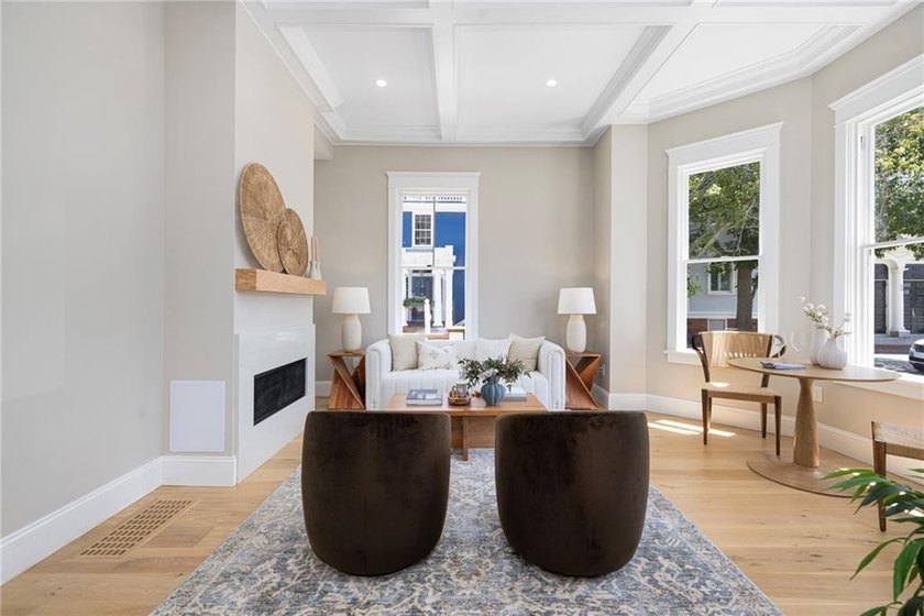 Nestled in the heart of Newport's Historic Hill, this newly - photo 8