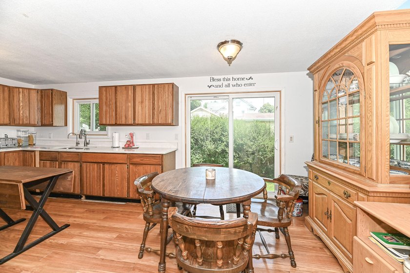 Charming Delavan home situated on a spacious 0.89-acre lot - photo 12