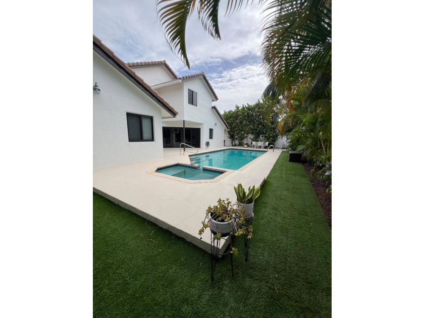Stunning, renovated two-story estate home located in East Boca's - photo 21