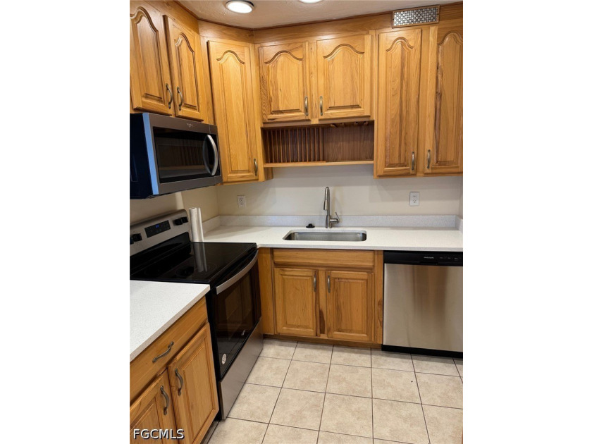 This Home Shines! What a great home for the price. Updated - photo 5