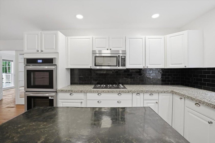 Welcome home to 256 Cedarwood Drive, a remarkable Sevierville - photo 17