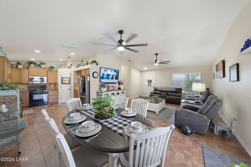 Discover this stunning 3-bedroom, 3-bathroom pool home perfectly - photo 22