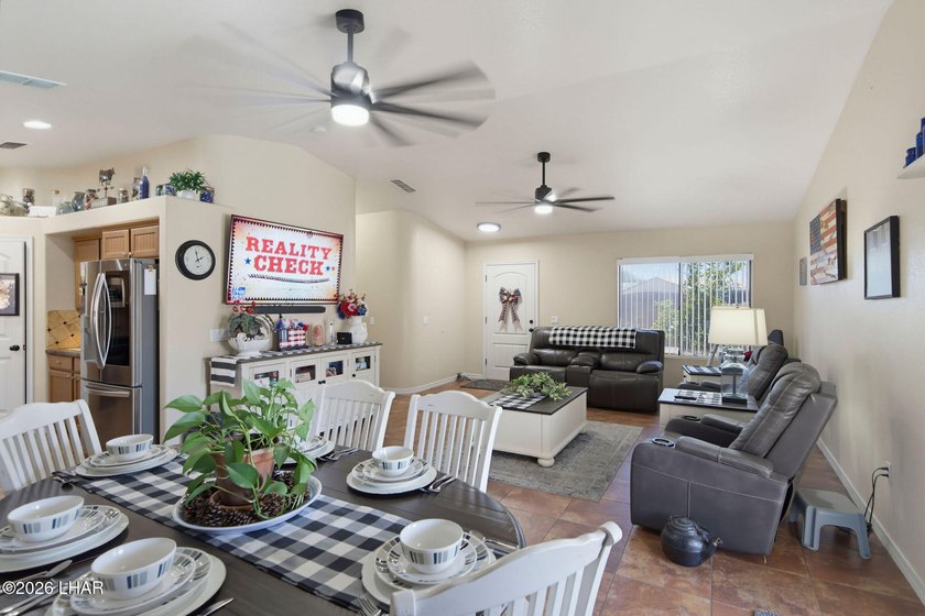 Discover this stunning 3-bedroom, 3-bathroom pool home perfectly - photo 23