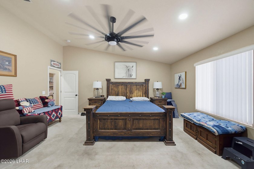 Discover this stunning 3-bedroom, 3-bathroom pool home perfectly - photo 33