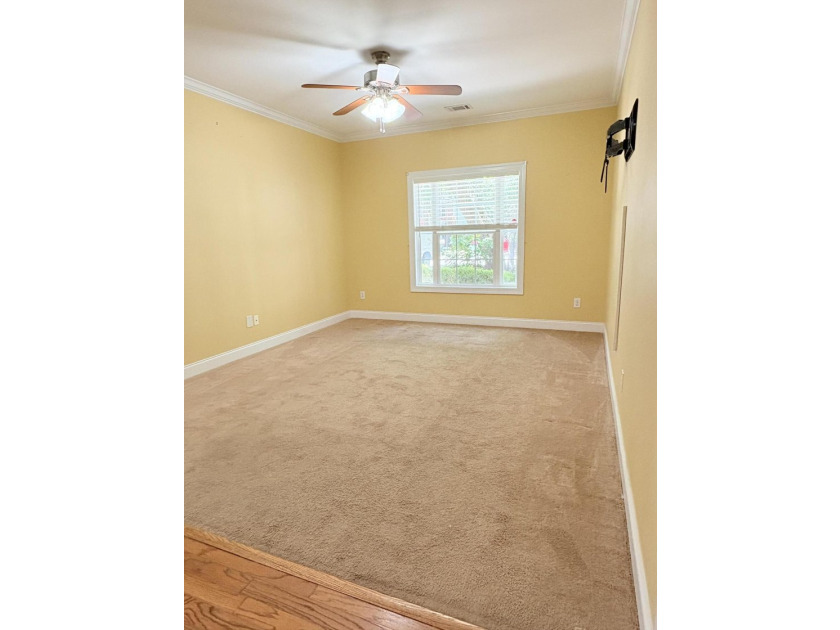 Don't miss this 2-bedroom, 2-bathroom GROUND FLOOR condo in West - photo 4