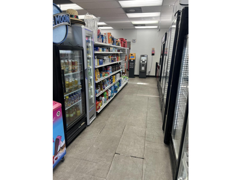 Perfect opportunity to own a gas station with car wash and - photo 3