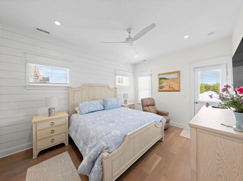 Bay and sunset views!! One of Avalon best opportunities next to - photo 19