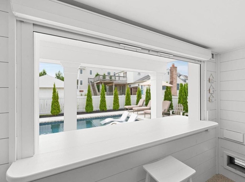 Bay and sunset views!! One of Avalon best opportunities next to - photo 24