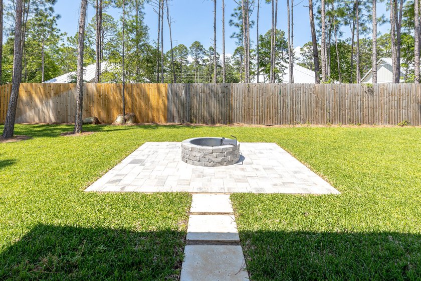 NEW CONSTRUCTION 3 bedroom, 2 bath almost 2,400 Sq Ft resort - photo 37