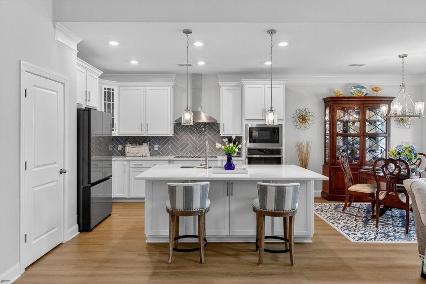 Use preferred lender to buy this home and receive an incentive - photo 10