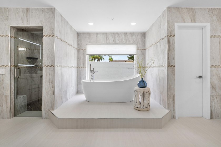 Located in the prestigious Seagate Country Club, this - photo 23
