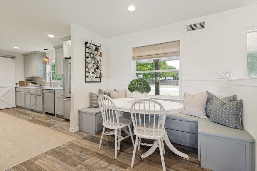 Nestled on a picturesque one-acre lot in the heart of Flower - photo 10