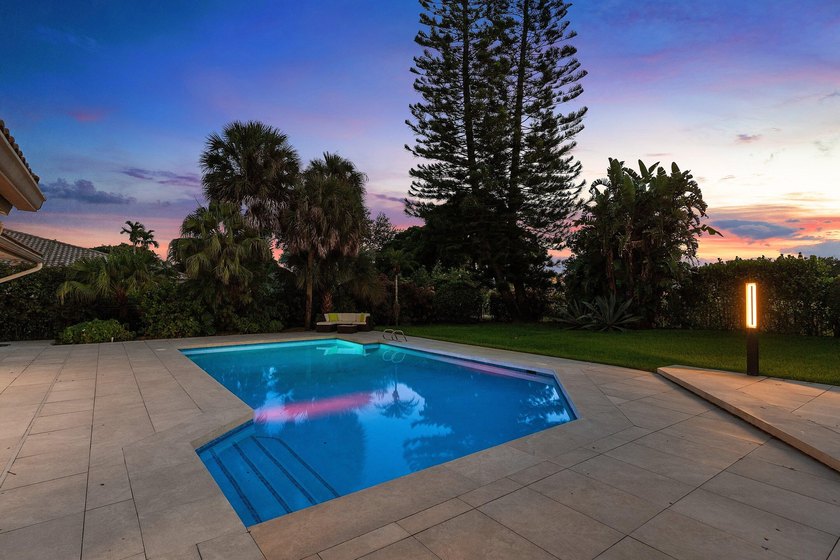 Located in the prestigious Seagate Country Club, this - photo 32
