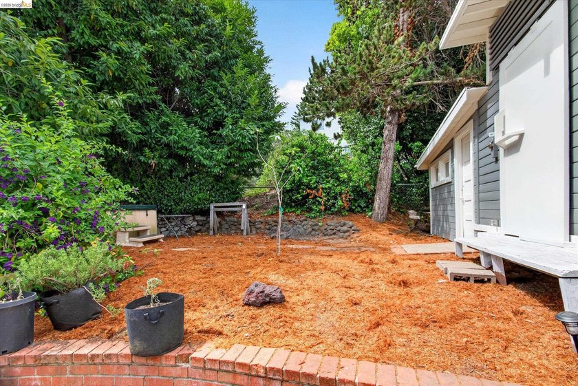 Welcome to 7925 Greenly Drive, a stunning contemporary home - photo 42