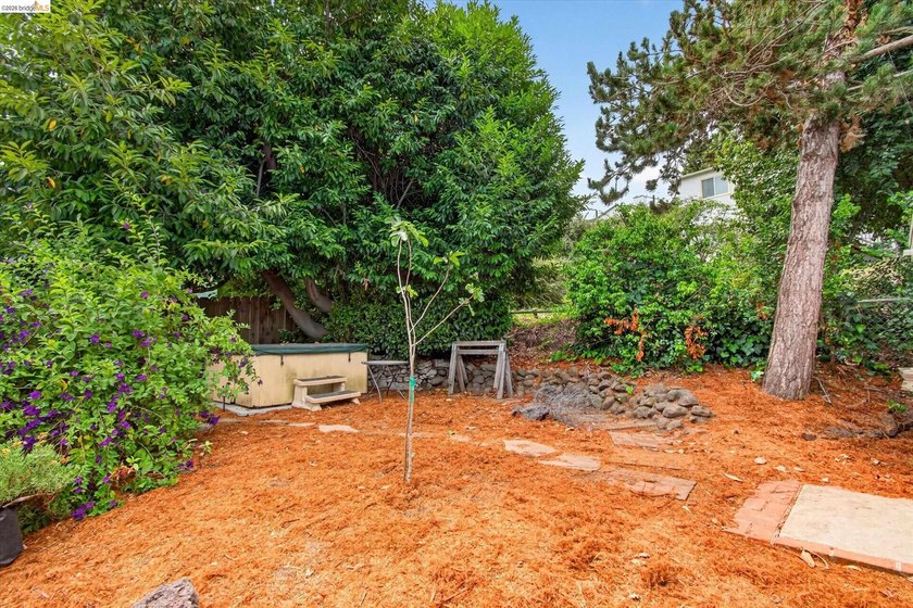 Welcome to 7925 Greenly Drive, a stunning contemporary home - photo 45