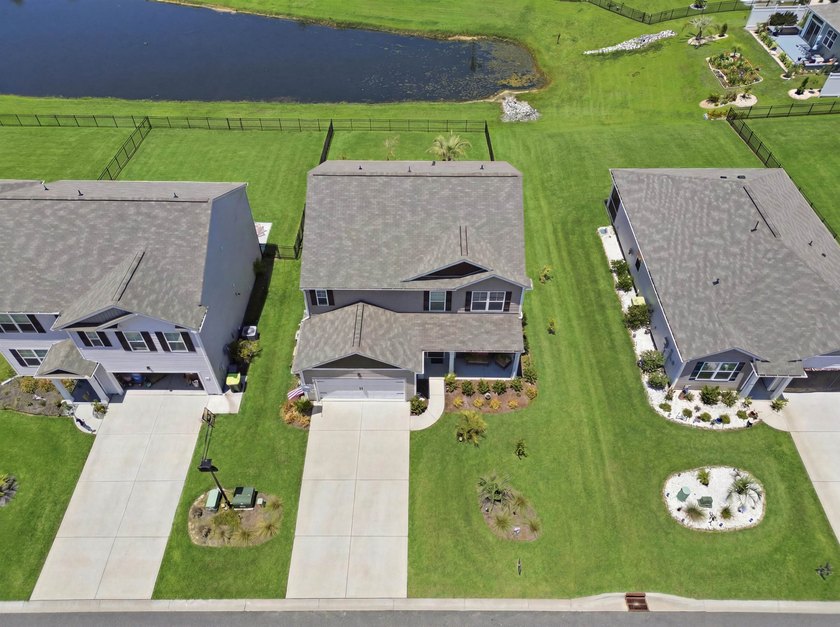 PRICE REDUCED!! Welcome to this Beautiful two-story home located - photo 7