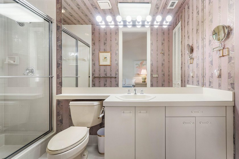 Enjoy the Polo Club lifestyle in this spacious second floor - photo 20