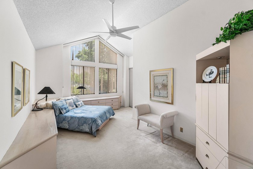 Enjoy the Polo Club lifestyle in this spacious second floor - photo 24