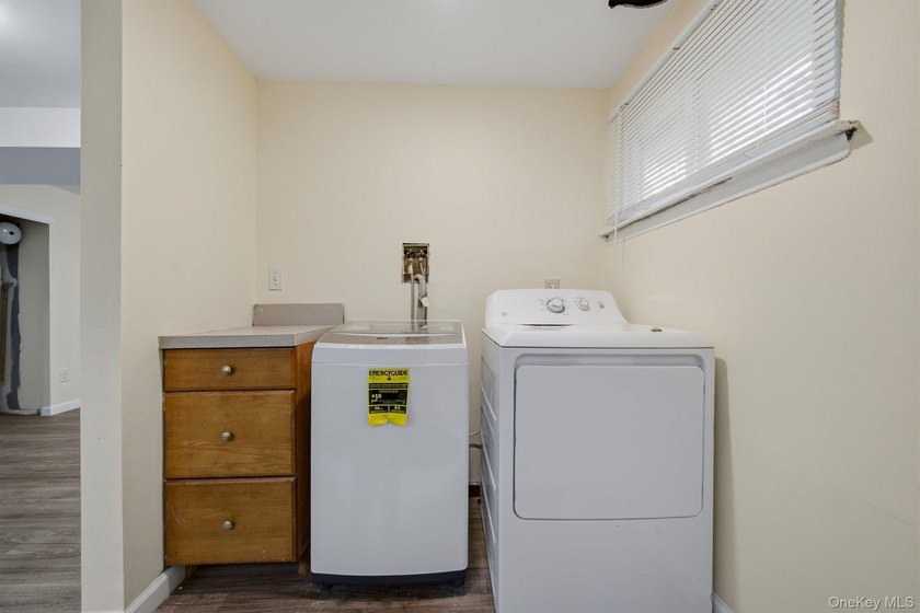 Attention Investors &amp; Multi-Generational buyers! Discover this - photo 36