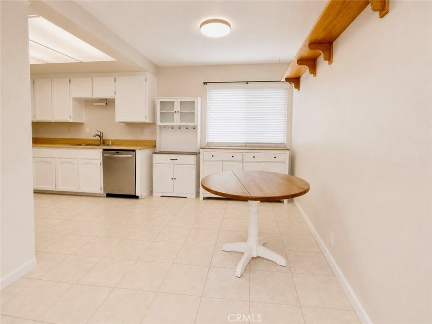 This 2-story condo offers comfortable living in the gated Coral - photo 10