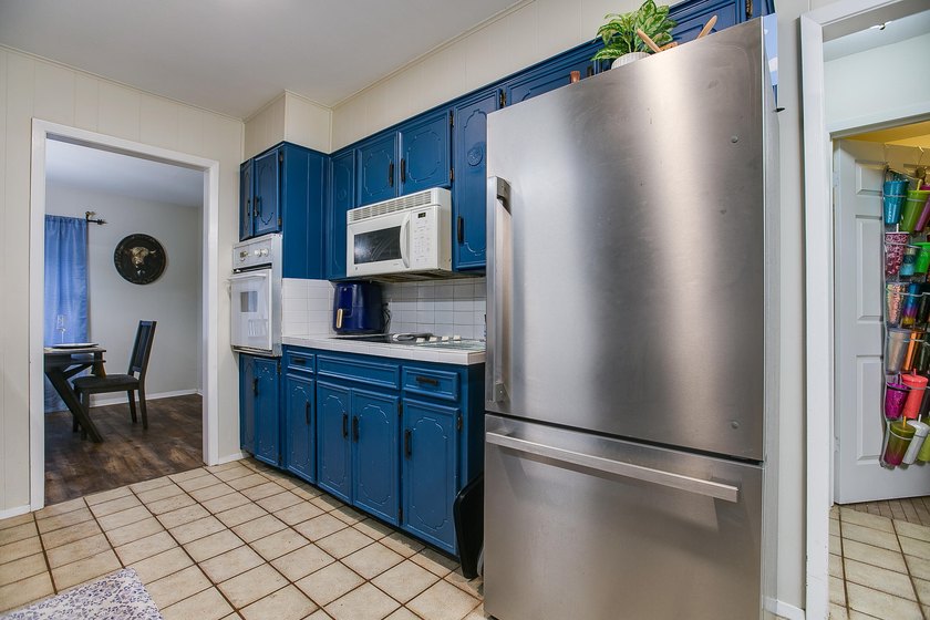 Discover the perfect blend of space, comfort, and functionality - photo 11