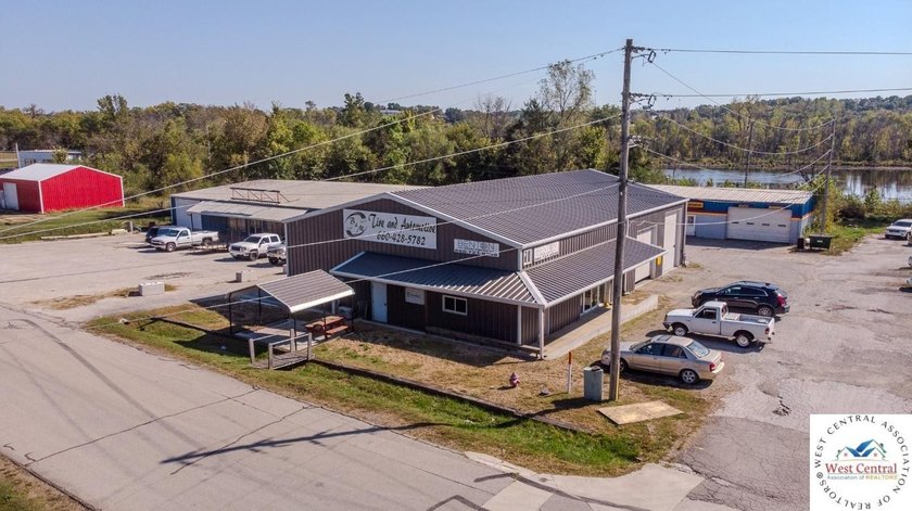 ATTENTION COMMERCIAL INVESTORS!!! Here is a prime opportunity - photo 12