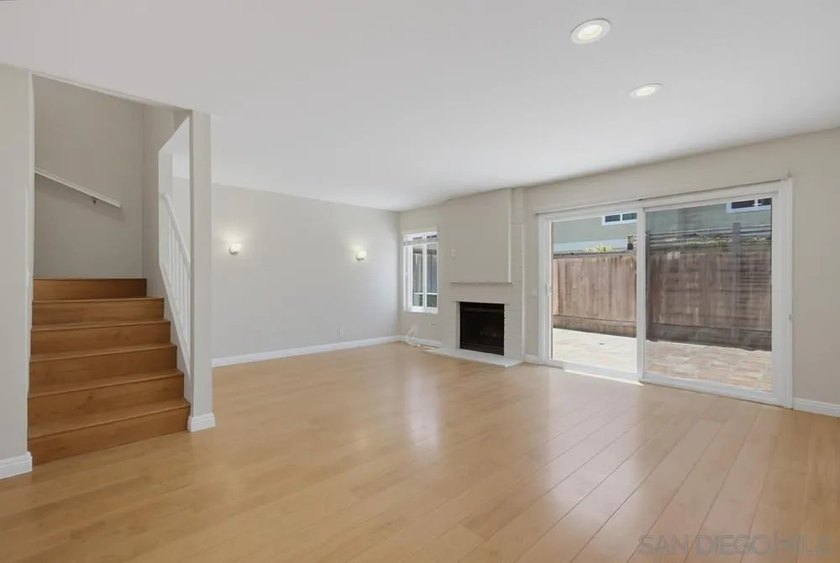 PRICE REDUCTION!!! Beautiful 3-bedroom, 2.5-bath home in Carmel - photo 4