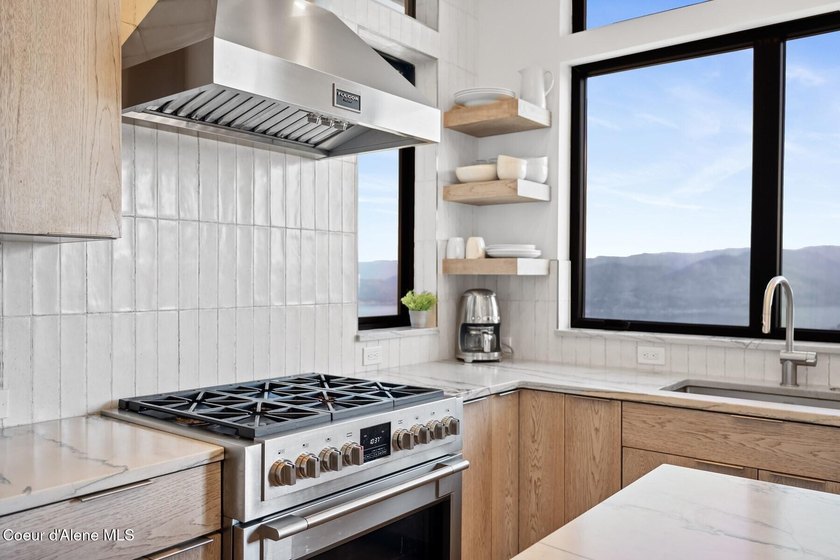 Modern Retreat on 10 Acres with Sweeping Lake Pend Oreille Views - photo 15