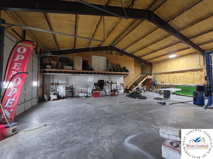 ATTENTION COMMERCIAL INVESTORS!!! Here is a prime opportunity - photo 15