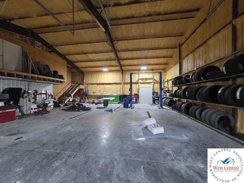 ATTENTION COMMERCIAL INVESTORS!!! Here is a prime opportunity - photo 16
