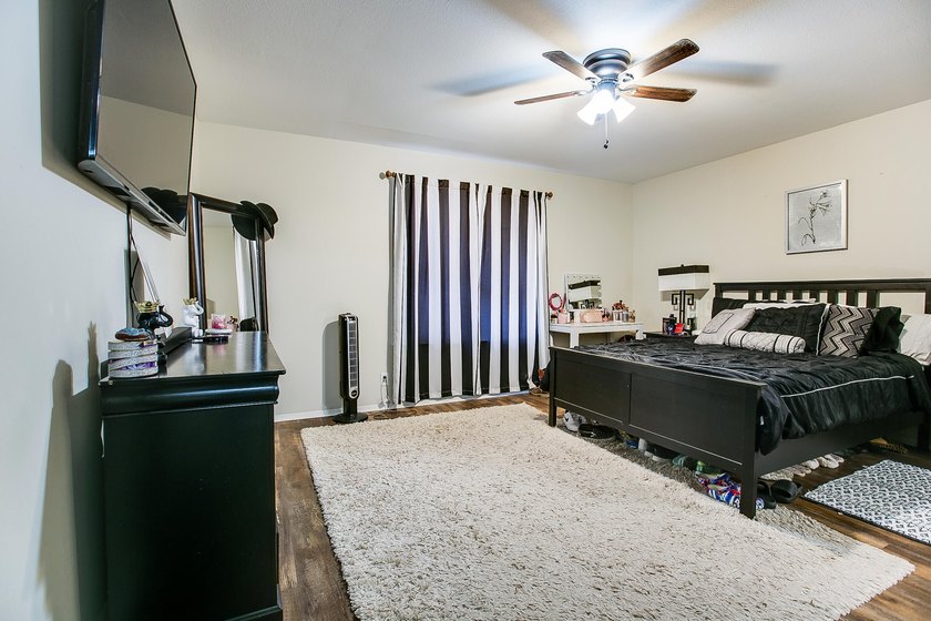 Discover the perfect blend of space, comfort, and functionality - photo 19
