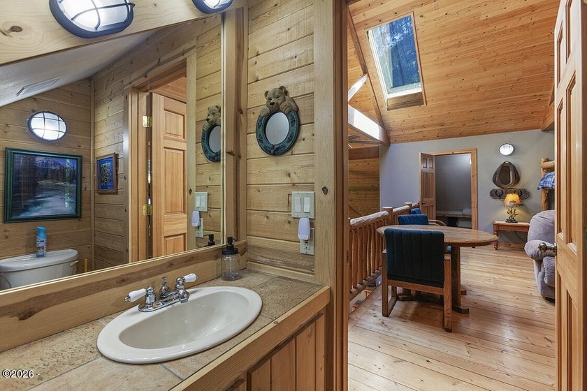 Exceptional 16.71-Acre Riverfront Retreat with spectacular 100+ - photo 40