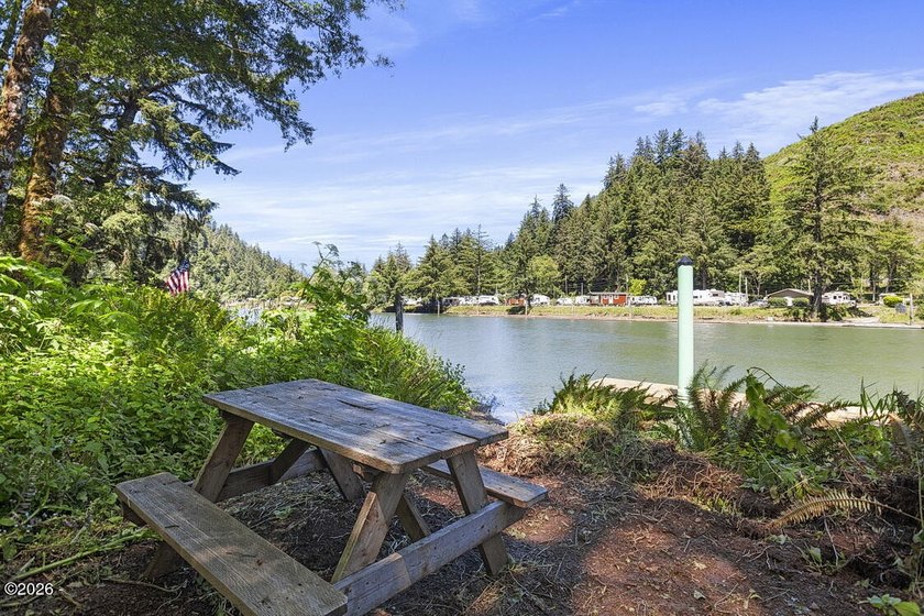 Exceptional 16.71-Acre Riverfront Retreat with spectacular 100+ - photo 47