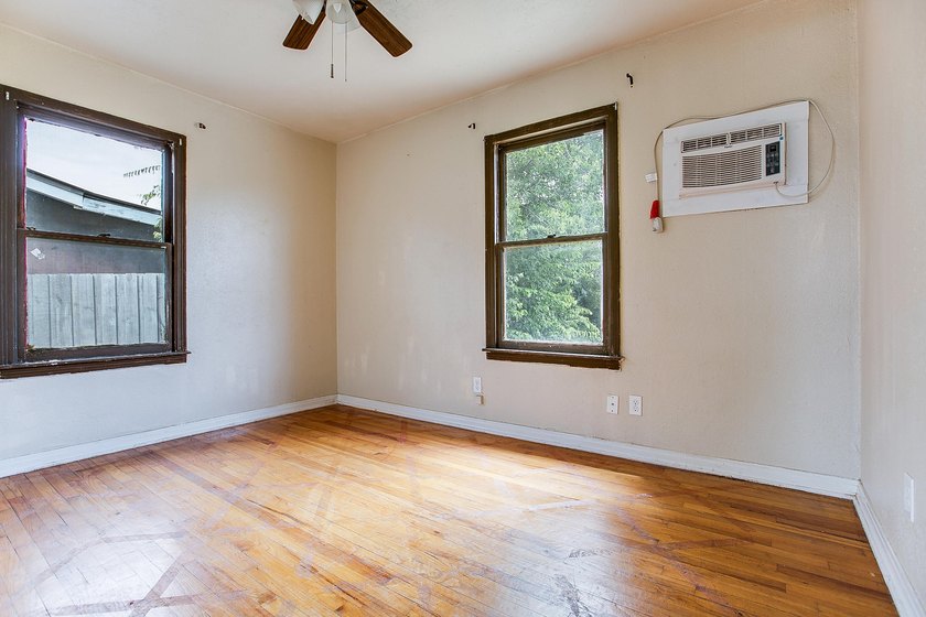 Looking for an investment property? Or maybe you want to - photo 13