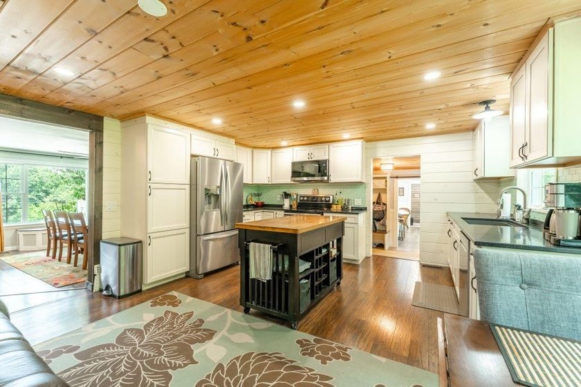 Nestled on a private 0.64-acre cul-de-sac lot, this beautifully - photo 9