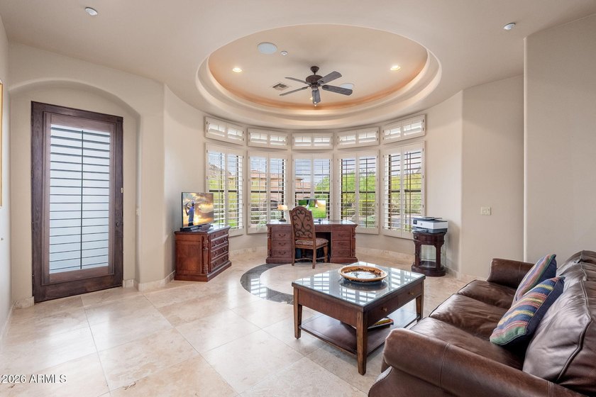 Set against a breathtaking backdrop of mountain and desert views - photo 19