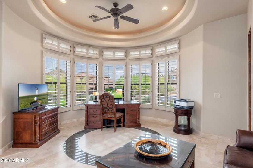 Set against a breathtaking backdrop of mountain and desert views - photo 20