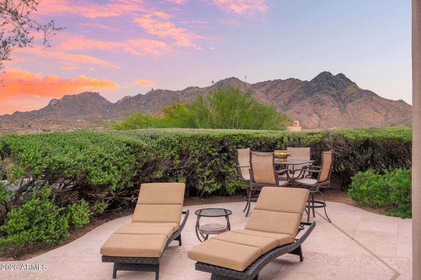 Set against a breathtaking backdrop of mountain and desert views - photo 43