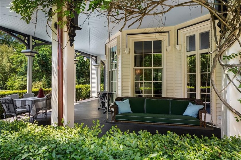 *Roselawn* is a landmark Gothic/Revival/Italian Villa estate - photo 7