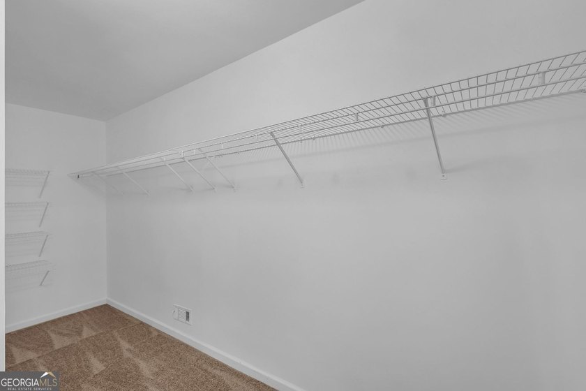 Welcome home to this beautifully maintained 3-sided brick ranch - photo 19