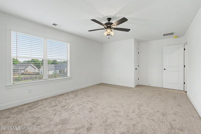 Custom-Built, Luxury NEW Construction on a 3/4 Acre Lot with new - photo 32