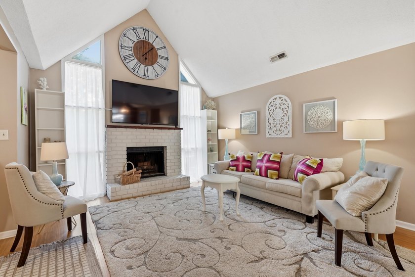 **Rare Coastal Retreat in The Avenues | 411 Sunset Trail | - photo 4