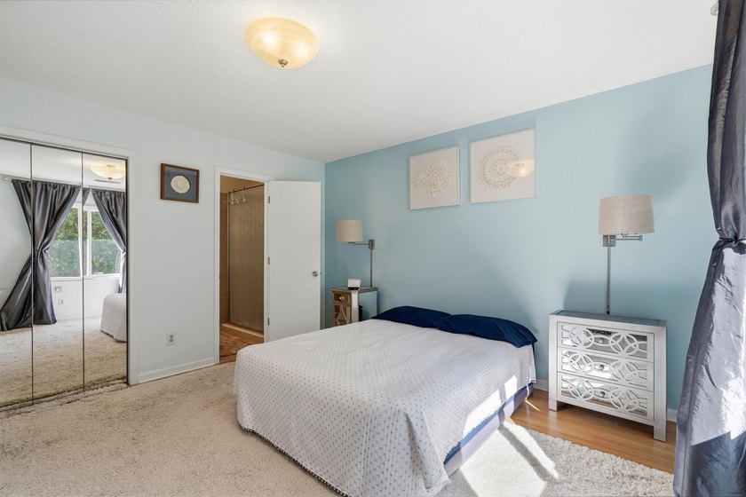 **Rare Coastal Retreat in The Avenues | 411 Sunset Trail | - photo 9