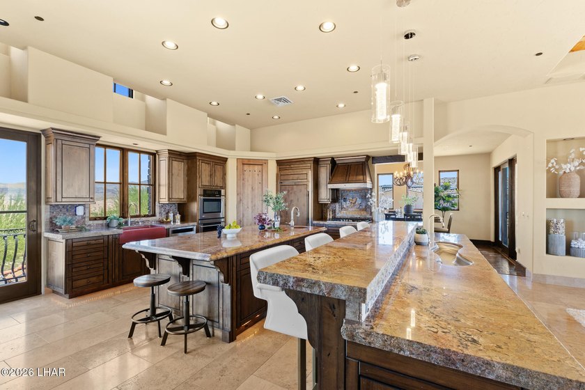 One of Lake Havasu's most coveted luxury estates is making its - photo 14