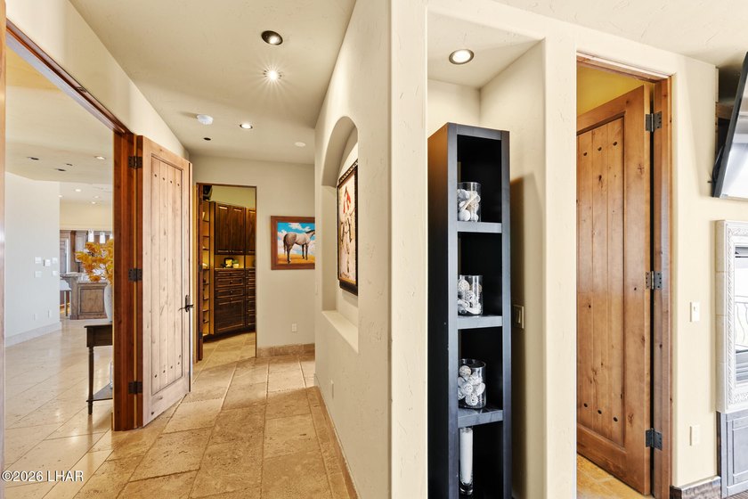 One of Lake Havasu's most coveted luxury estates is making its - photo 48